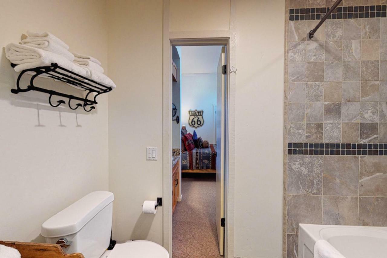 The Summit 72 Apartment Мамът Лейкс Екстериор снимка